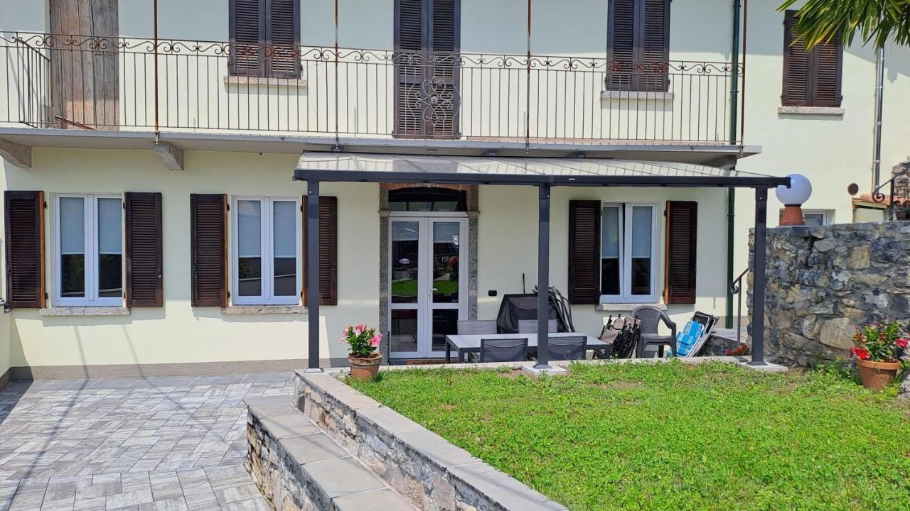 Casa Ducale Como Lake View Mandello del Lario Bagian luar foto