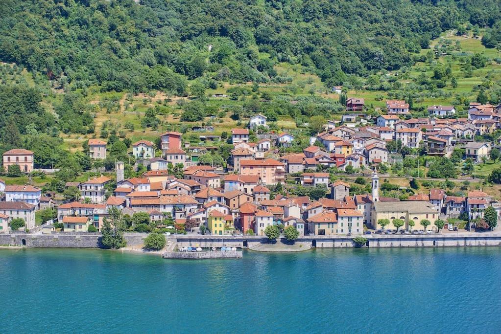 Casa Ducale Como Lake View Mandello del Lario Bagian luar foto