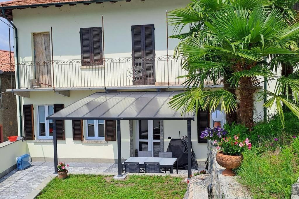 Casa Ducale Como Lake View Mandello del Lario Bagian luar foto
